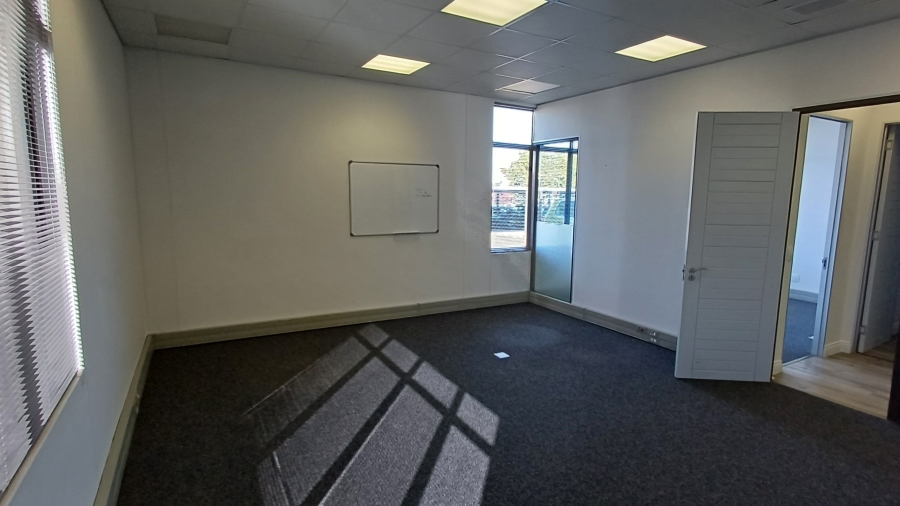 To Let commercial Property for Rent in Devon Park Western Cape